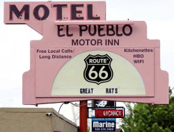 62. Motel El Pueblo  Flagstaff  Arizona 800A