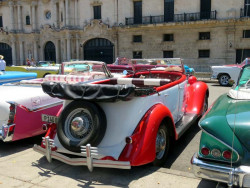 1934 Ford 800
