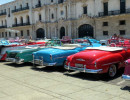 No shortage of taxis in Havana 800