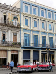 taxis in havana  cuba 800