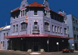 11 royal oak hotel in sydney  australia 800