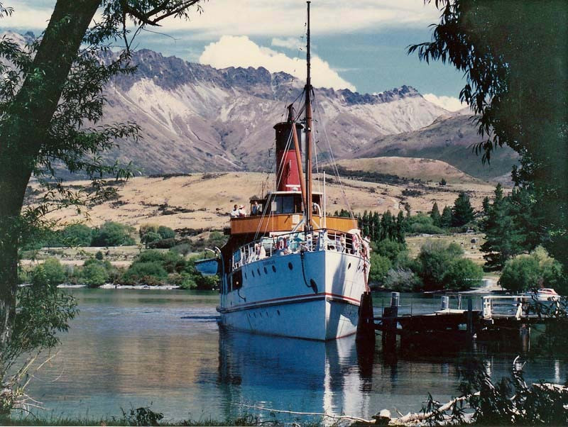 2 steam ship in new zealand 800