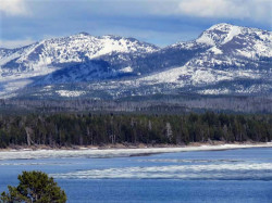 yellowstone national park   wyoming 45 800
