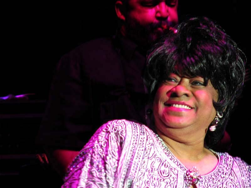 ruth brown 1 800