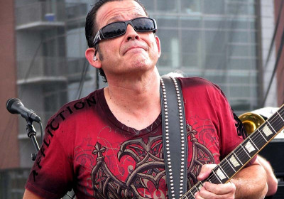 Tommy Castro